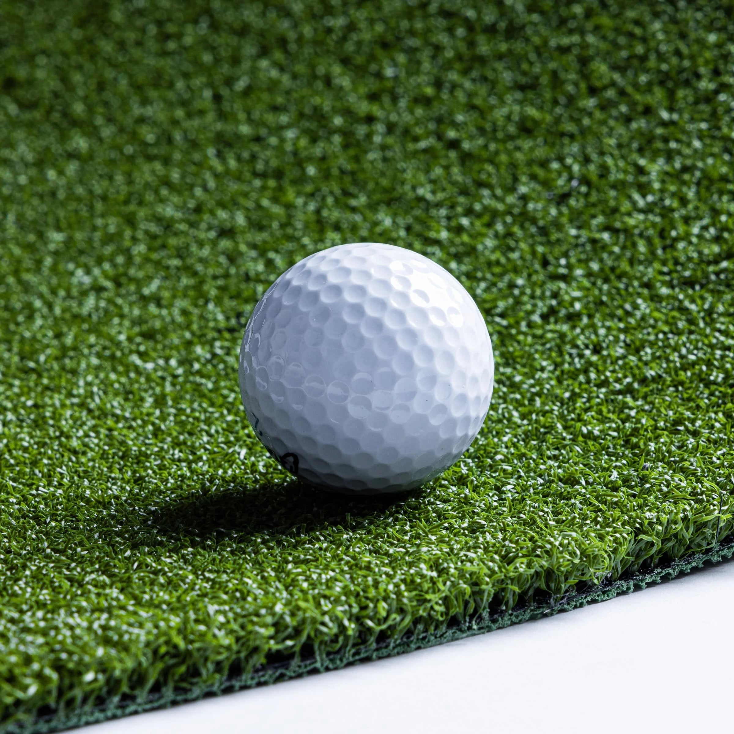 NP50 Premium Putting Green Turf (15′ Wide)