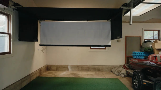 The SportScreen Vanish Series Retractable Golf Studio